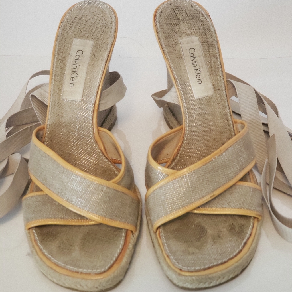 Calvin Kline Wedge